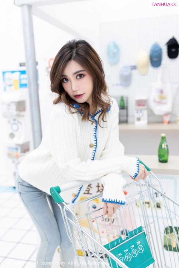 綺裡嘉 绮里嘉 [XiuRen]高清写真图 2021.11.23 No.4257 绮里嘉ula第5张图片